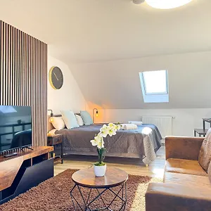  Apartment Immostay D# - Modern & Wifi